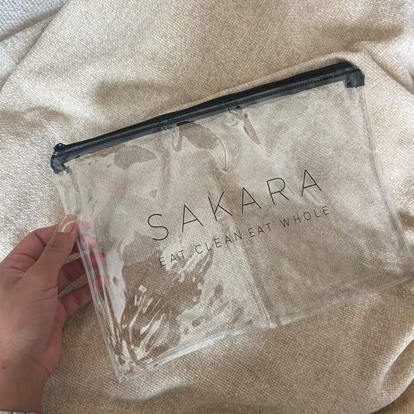 Sakara clear zipper pouch - Picture 2 of 2